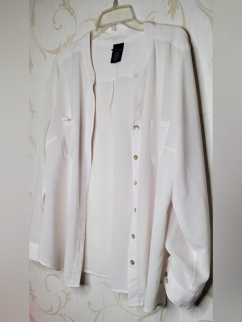 Covington Flowy White Button Down Top XL Nwot